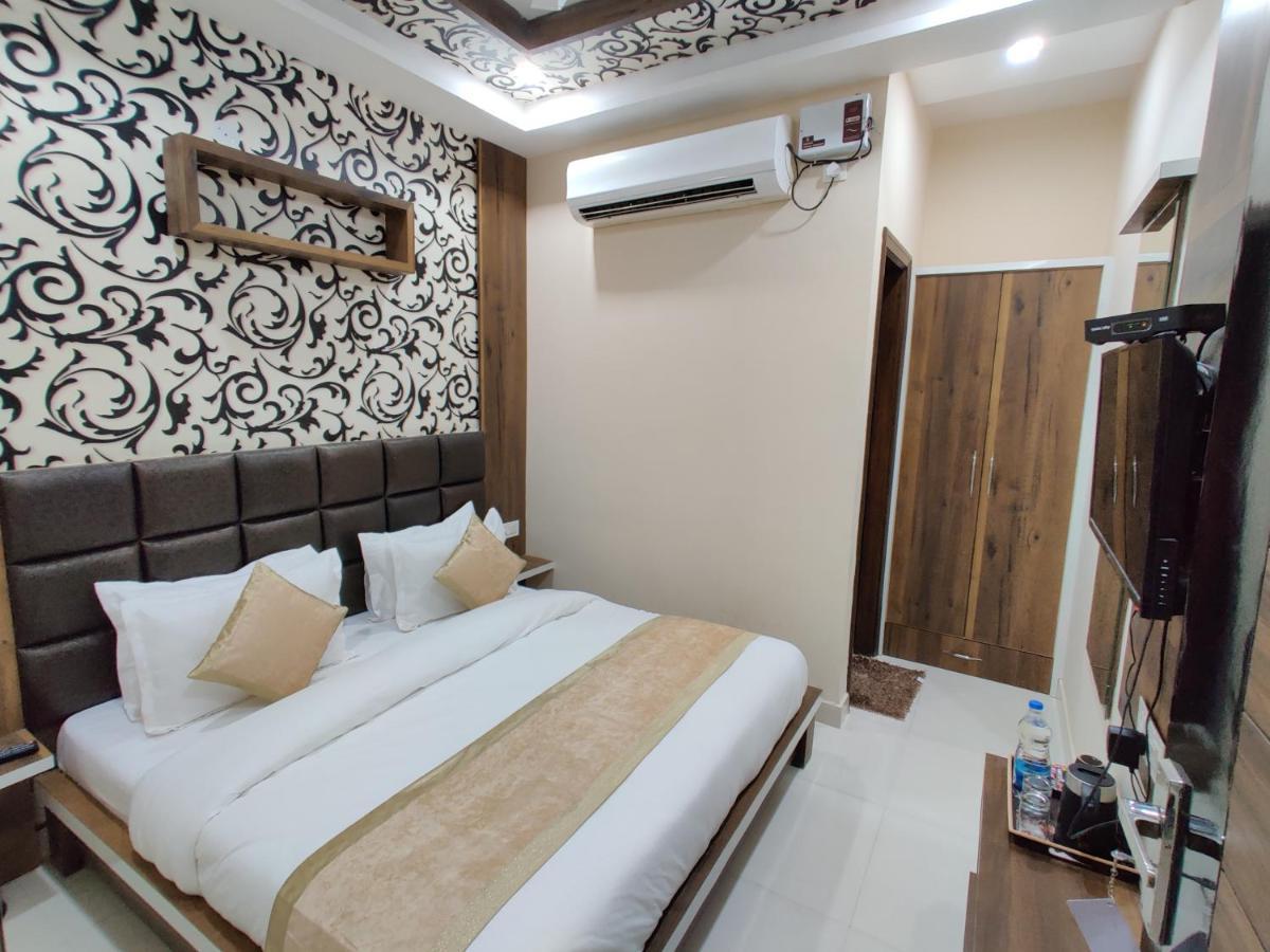 Guntas Residency Hotel Amritsar Exterior foto