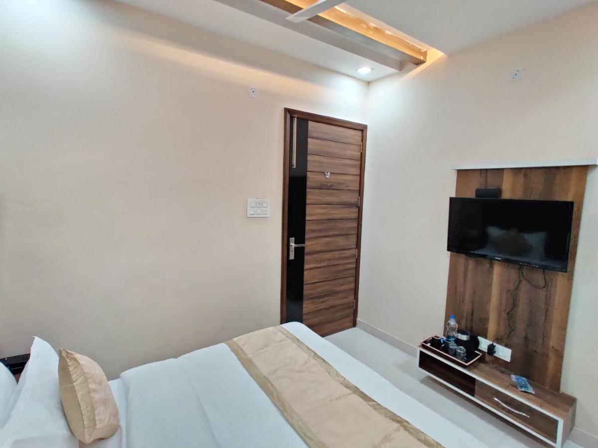 Guntas Residency Hotel Amritsar Exterior foto