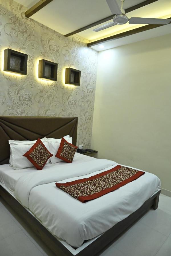 Guntas Residency Hotel Amritsar Exterior foto