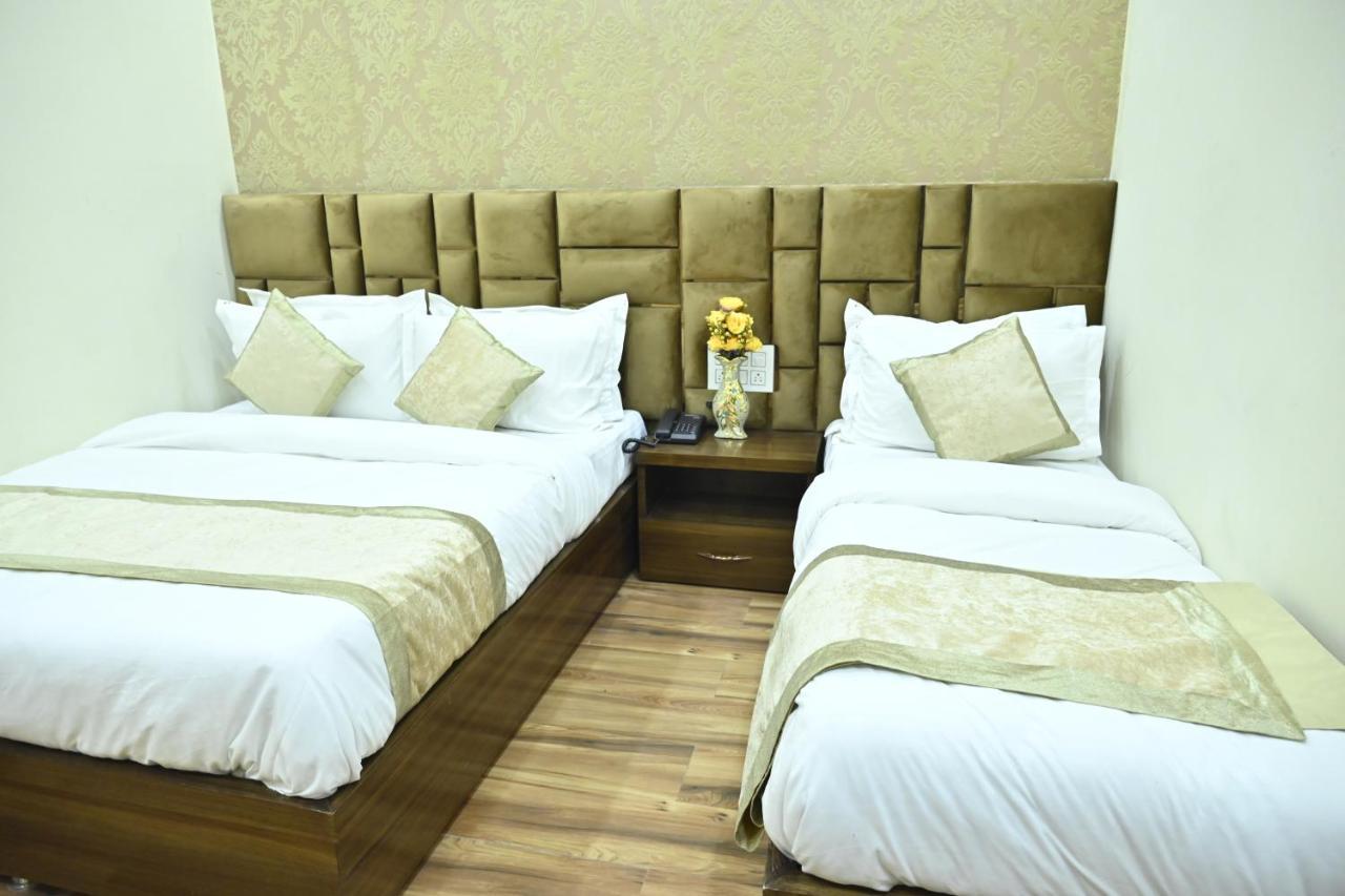 Guntas Residency Hotel Amritsar Exterior foto