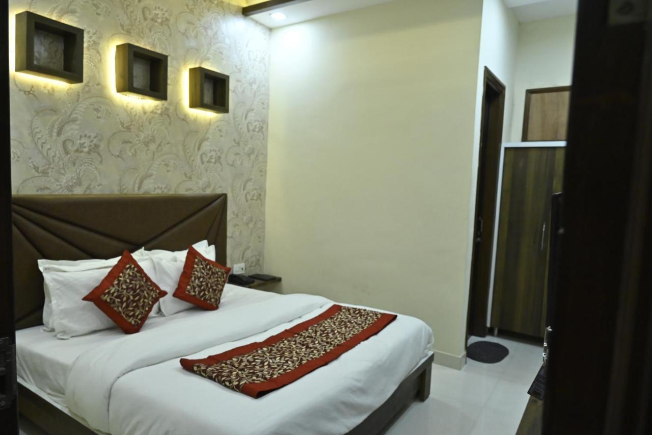 Guntas Residency Hotel Amritsar Exterior foto